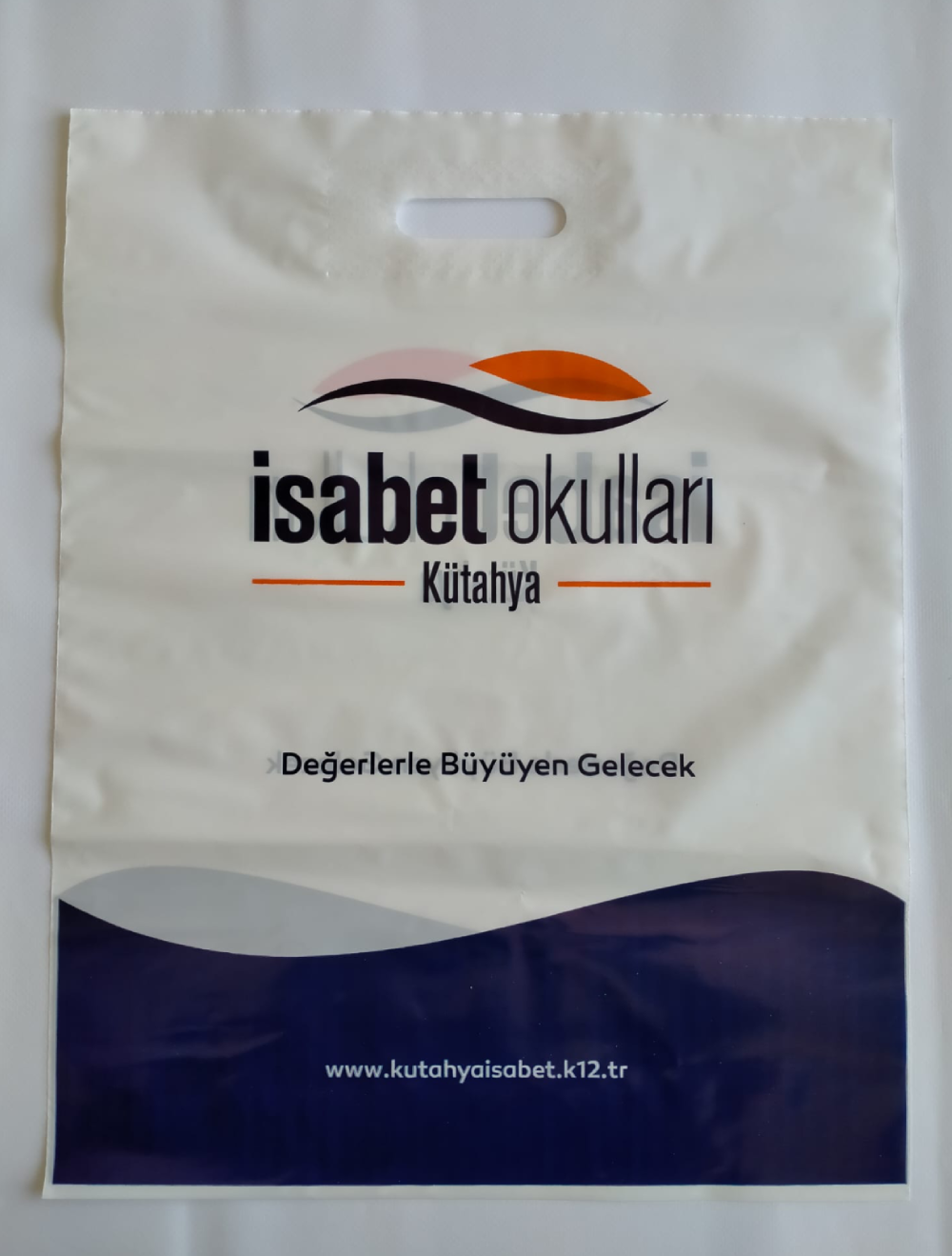 Baskılı el geçmeli mağaza poşeti örneği